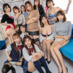 【中出し】 欲求不満の痴女だらけの女性専用車両！で逆痴●ハーレムセックスに！！ボクが間違って乗車してしまった車両は『女性専用車両』！しかも車両間の移動が出来ない特別車両！脱出不可能な密室状態で絶体絶命のボク！すると一斉に取り囲まれ面白がってイタズラされてしまう！ 『FANZA』