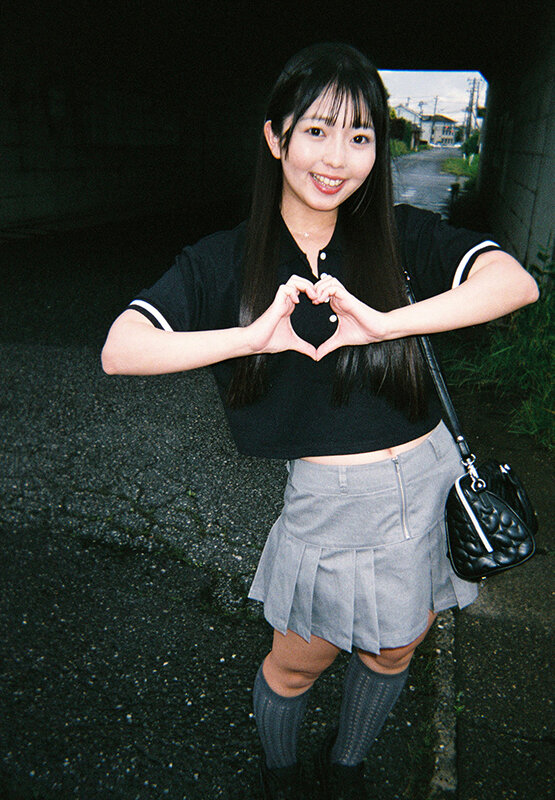 【中出し】 「精子が出るところも中に出されるところも感じたい…」パイパ...