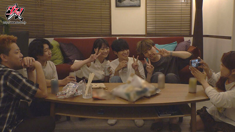 【中出し】 純情可憐なキミの本性はチ○ポ大好きクソビッチ… それなら僕...