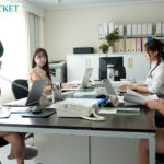 【中出し】 男ウケが良過ぎるあざと可愛い新人女子社員嫉妬に狂った女上司達はレ×プ合コンを計画！飲ませて酔わせて眠らせて思う存分、眠姦した後…トドメの媚薬キメセク孕ませ輪●！ 桜空もも 『FANZA』