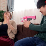 【中出し】 洗脳家族II ～禁断の近親相姦光線銃を使ったら祖母、母、妹、全員僕のいいなり～ 『FANZA』