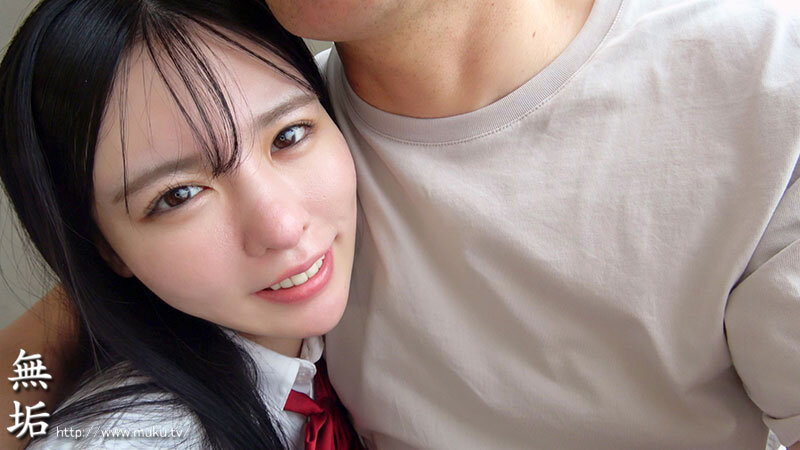 【中出し】 背伸びざかりの制服少女は修学旅行を抜け出してパパ世代おじさ...