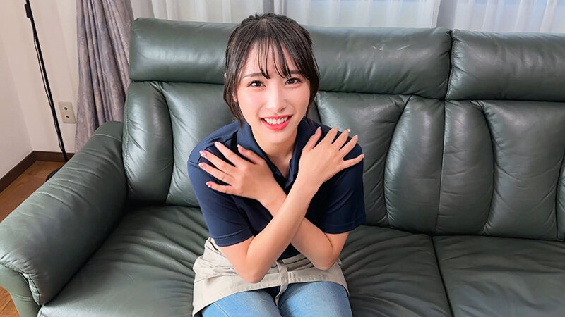 【中出し】 街で見かけた焼肉屋店員 ゆいかさん 22歳 出会って即ハメ...