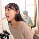 【中出し】 マジックミラーの向こうには愛する旦那様//育児に追われる欲求不満なママさんが夫の目の前でお口だけでじゅぼんじゅっぼんバキュームノーハンドフェラ！？恥ずかしそうにお口だけでデカチンおしゃぶり夢中になりすぎてムラムラ爆発＆赤面発情…パパの目の前で生ハメ生ハ… 『FANZA』