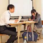 【中出し】 「先生、エッチしてあげるから単位ちょーだい◆」勃起が止まらないっ！ザーメン搾られ隠語SEX （メスガキ27） 花柳杏奈 『FANZA』