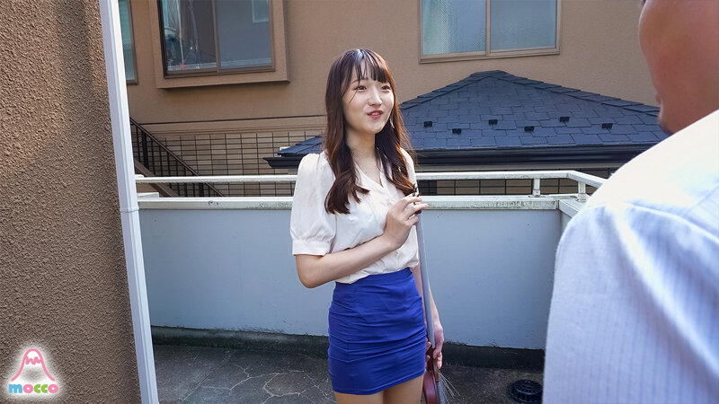 【中出し】 近所に住む憧れの色白ニューハーフ人妻さんの欲求不満チ○ポを...