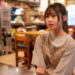【中出し】 こども店長 AVデビュー定食屋で働く最年少店長は華奢Aカップをイカされたい。 守屋えり 『FANZA』