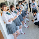 【中出し】 校内立ちんぼ女子〇生2！ホ別1.5？校内でヤレばホテル代無料！交渉次第でNNOK！援交・パパ活する女子たちは最近公園で取り締まりが厳しく… 『FANZA』