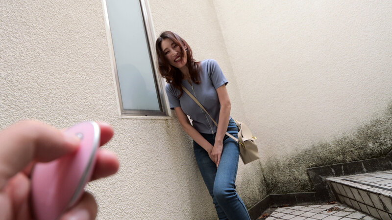 【中出し】 爆乳性処理便利な女と生中出しデート 葉月保奈美 『FANZ...