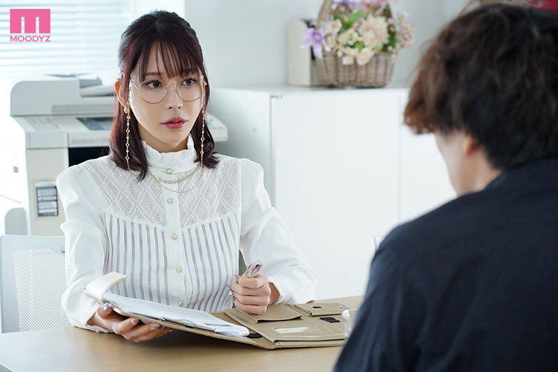 【中出し】 「お金も身長も顔面も自信ないなら…チ●ポで勝つしかないでし...