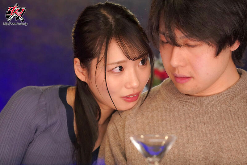 【中出し】 「もう全部夢だから」酔った勢いで浮気セックスしたバイト先の...