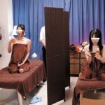 【中出し】 「家族割引やってます」オイルエステに来た仲良し母娘に媚薬を●ませて下半身マッサージ！チ○ポを見て喜ぶ母と欲しがる娘を重ね合わせ中出し親子どんぶり 『FANZA』